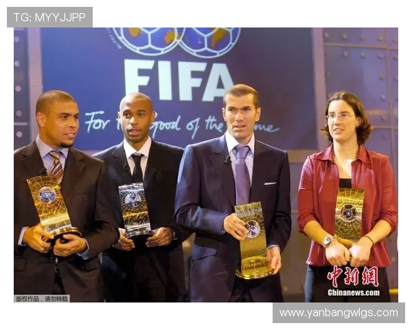 维尼修斯荣膺2024年FIFA世界足球先生闪耀足坛巅峰时刻 维尼修斯荣膺2024年FIFA世界足球先生闪耀足坛巅峰时刻