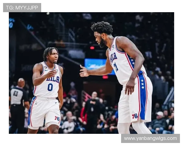 恩比德缺阵76人对阵魔术先发阵容出炉马克西埃奇库姆乌布雷博纳沃克领衔