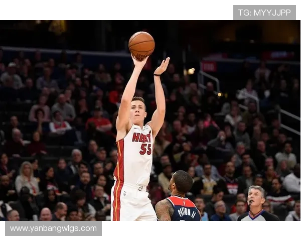 邓罗坦言近期状态低迷决心找回自我重新出发